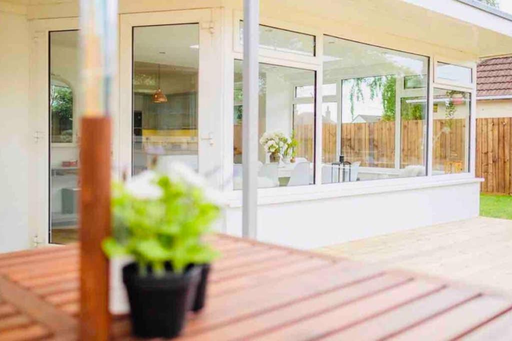 Gorgeous Luxury Chalet, New Forest & Coast & Hordle Esterno foto